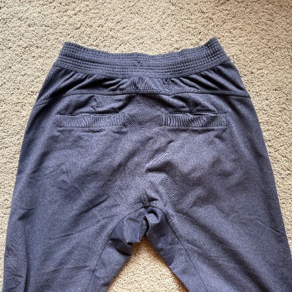 Lululemon joggers - Picture 3 of 5